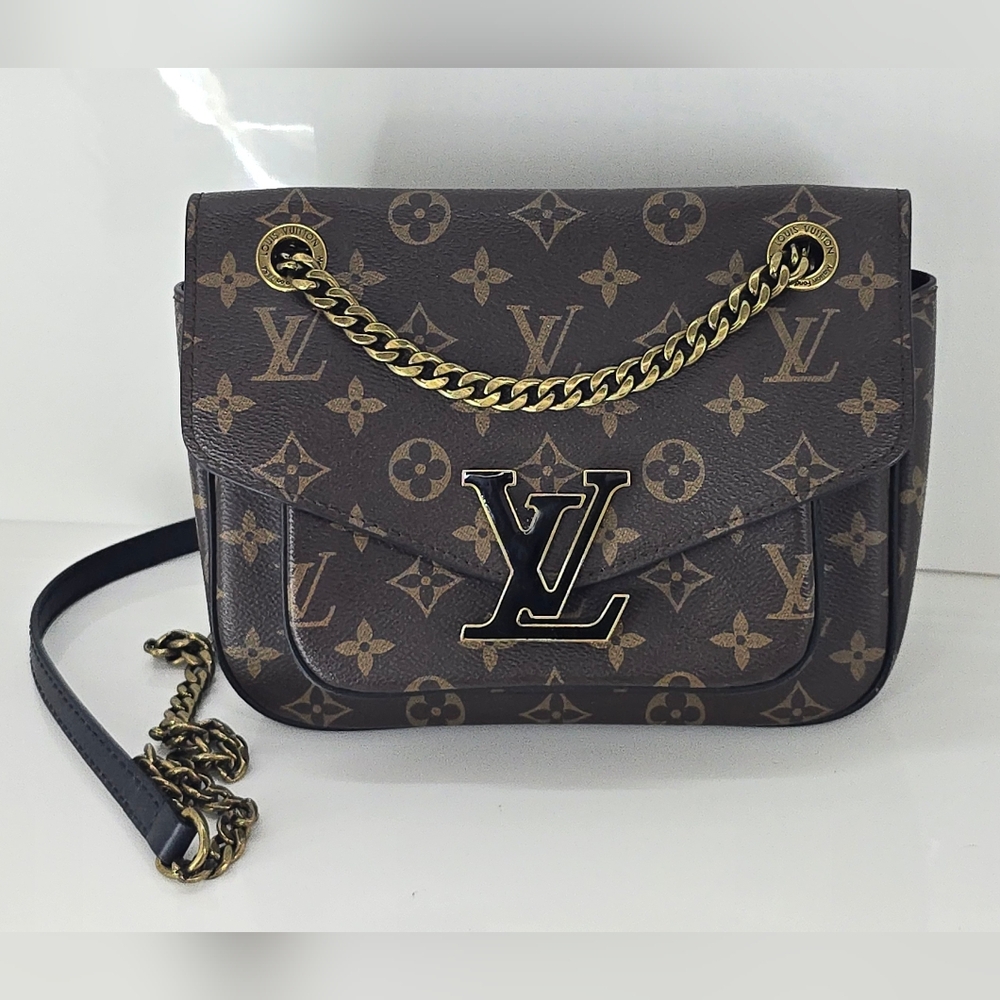 Louis Vuitton Brown Monogram Shoulder Bag with Gold Chain